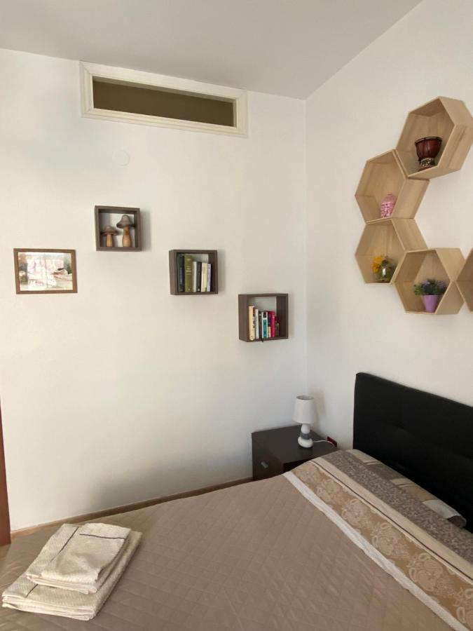 Lovely Sardinia Apartment Porto Torres Esterno foto