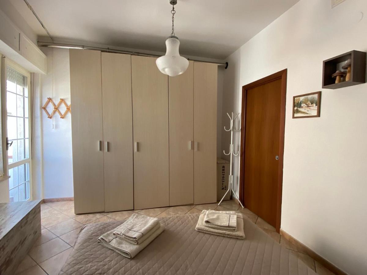 Lovely Sardinia Apartment Porto Torres Esterno foto
